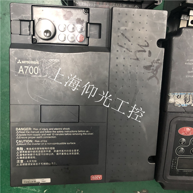 醫(yī)院設備三菱伺服器常見故障過載1AL50故障代碼維修