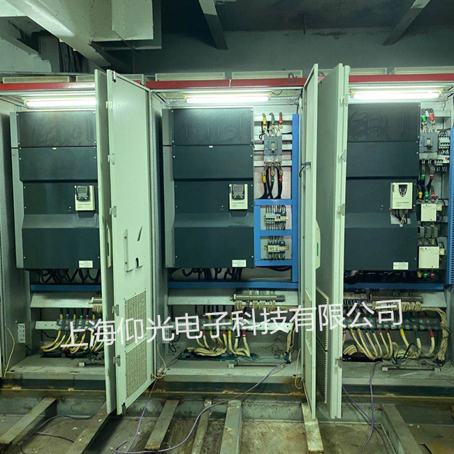 施耐德61系列變頻器維修常見故障ATV61HD15N4Z報OC/LU修理
