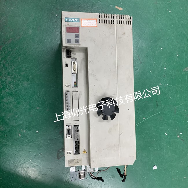 西門(mén)子變頻器維修6SE7023-4TP60-Z上電顯示E無(wú)顯示維修