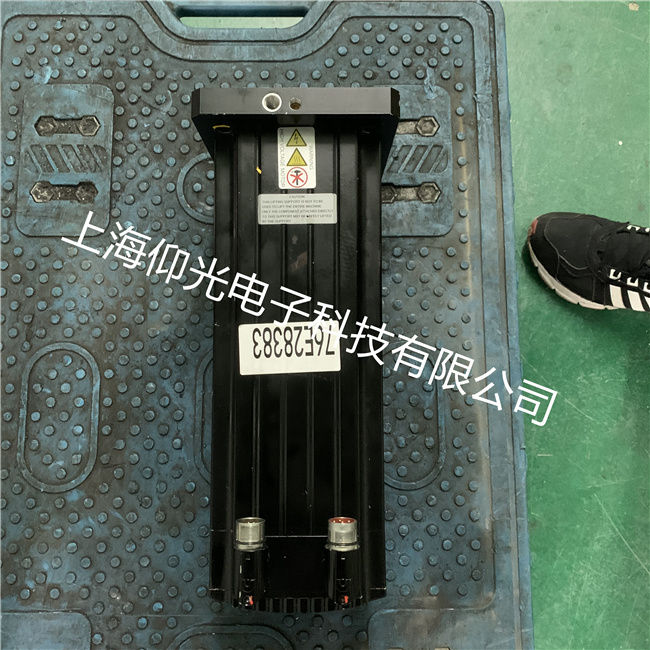 蘇州工業(yè)園穆格伺服電機(jī)D661-XXX-P30HAAF6VSX2-B維修電機(jī)運(yùn)行外殼溫度高故障