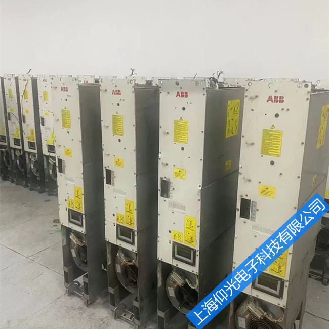AB700s變頻器故障預(yù)充電錯(cuò)誤怎么解決,AB 753變頻器故障5000是什么意思?