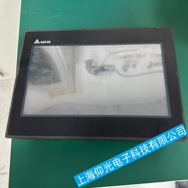 無錫臺達觸摸屏DOP-107IV通電后反復閃屏不開機故障維修免費咨詢電話