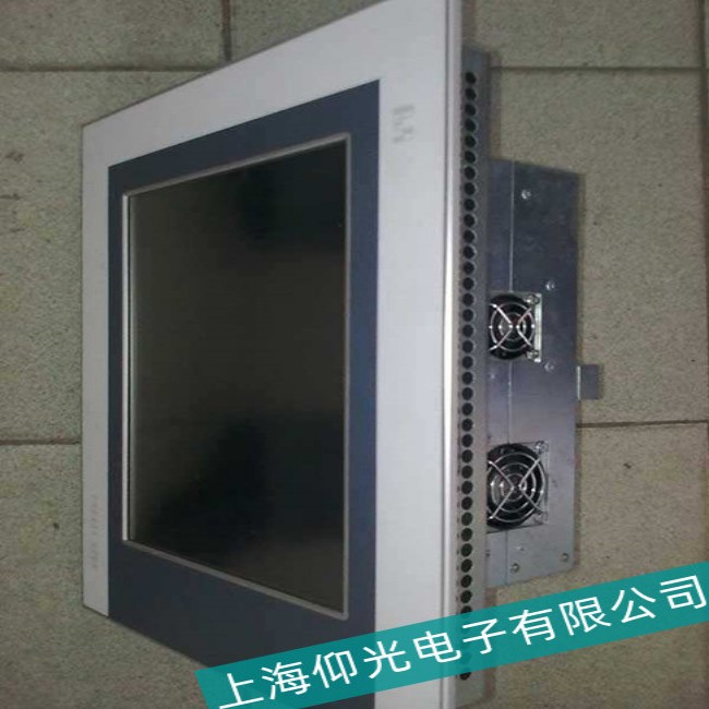 常州貝加萊工控機5PC820.1505-00出現(xiàn)白屏死機故障維修廠家