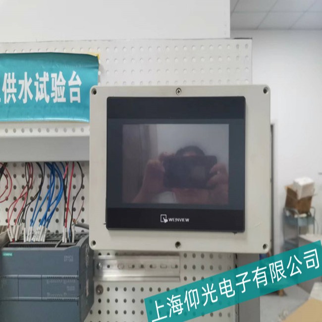 泰安威綸MT500觸摸屏屏幕突然黑了故障維修小竅門-2小時(shí)速修