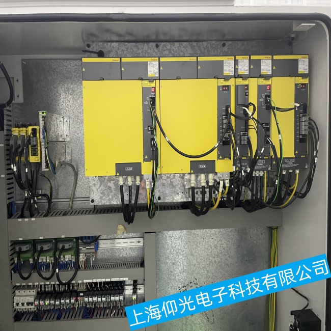 南京發(fā)那科機(jī)器人M-710iC-12L驅(qū)動(dòng)器過流過壓或欠壓故障維修中心