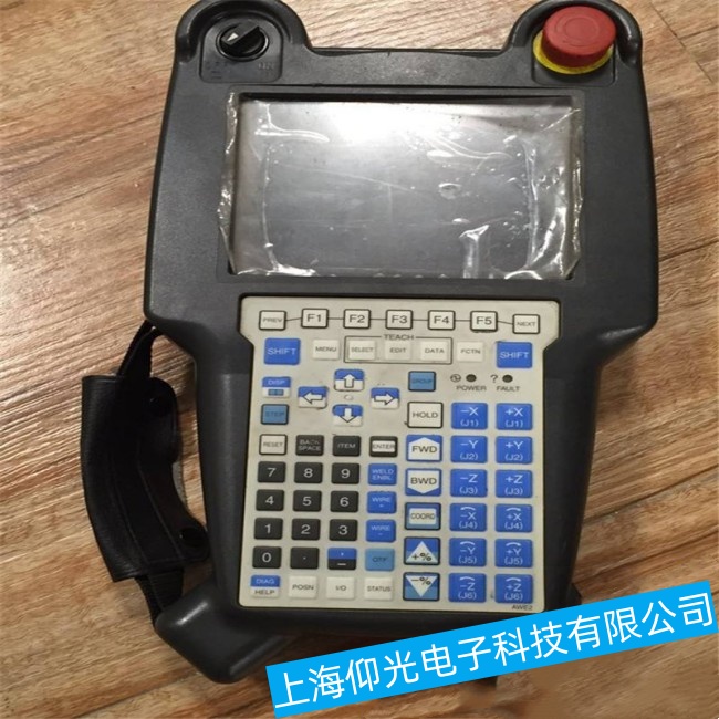 中山發(fā)那科機(jī)器人M-710iC-12L示教器出現(xiàn)無(wú)法啟動(dòng)故障維修廠家